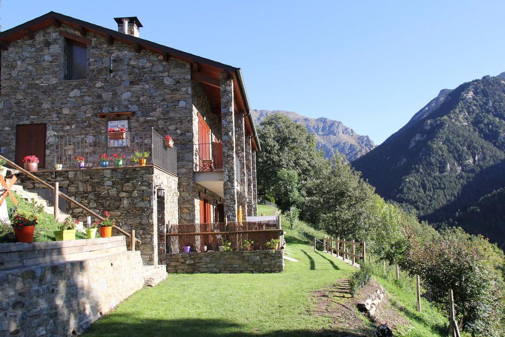 Apartaments Fontalba Керальбс Экстерьер фото
