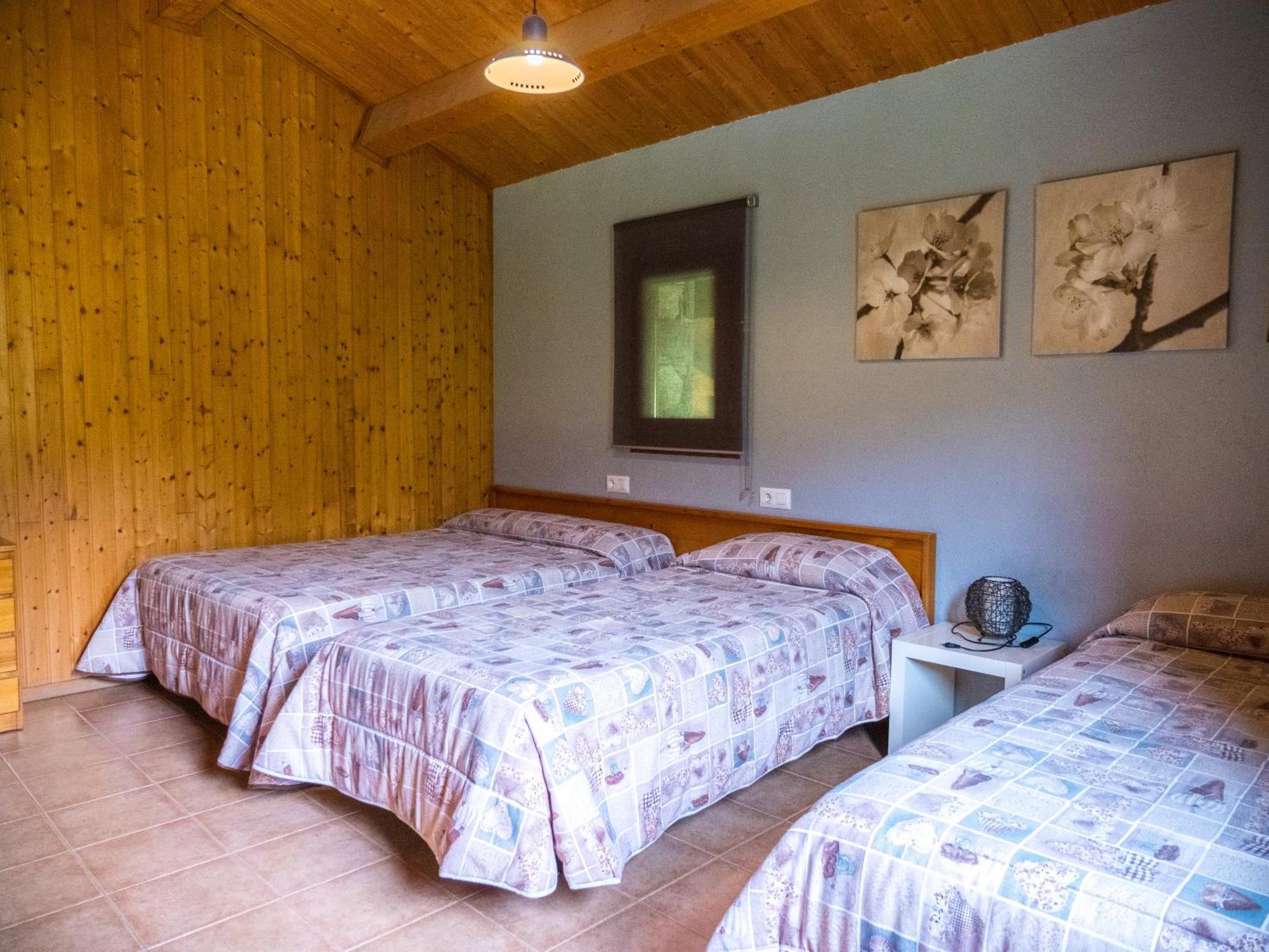 Apartaments Fontalba Керальбс Экстерьер фото