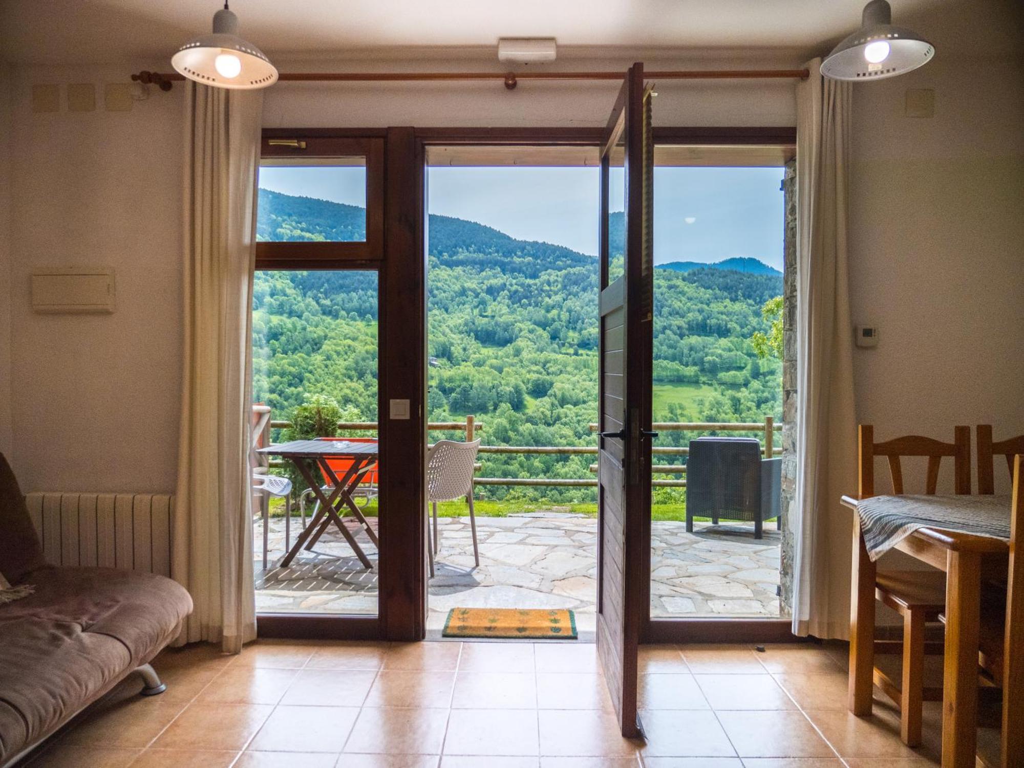 Apartaments Fontalba Керальбс Экстерьер фото